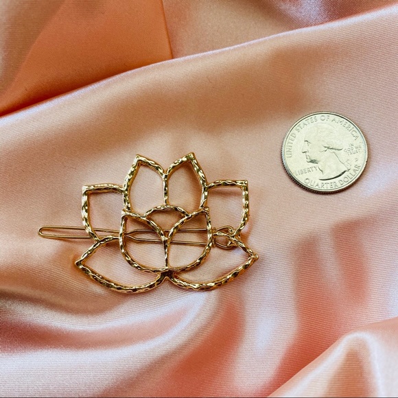 💕Last one Lotus Flower Hair Clip Hair Pins - Picture 3 of 6